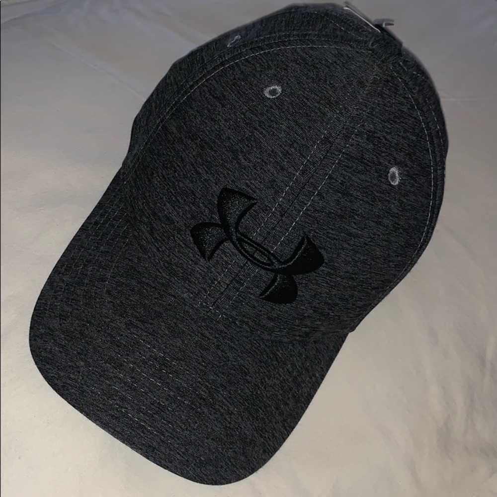 NWT!! Under Armour Hat